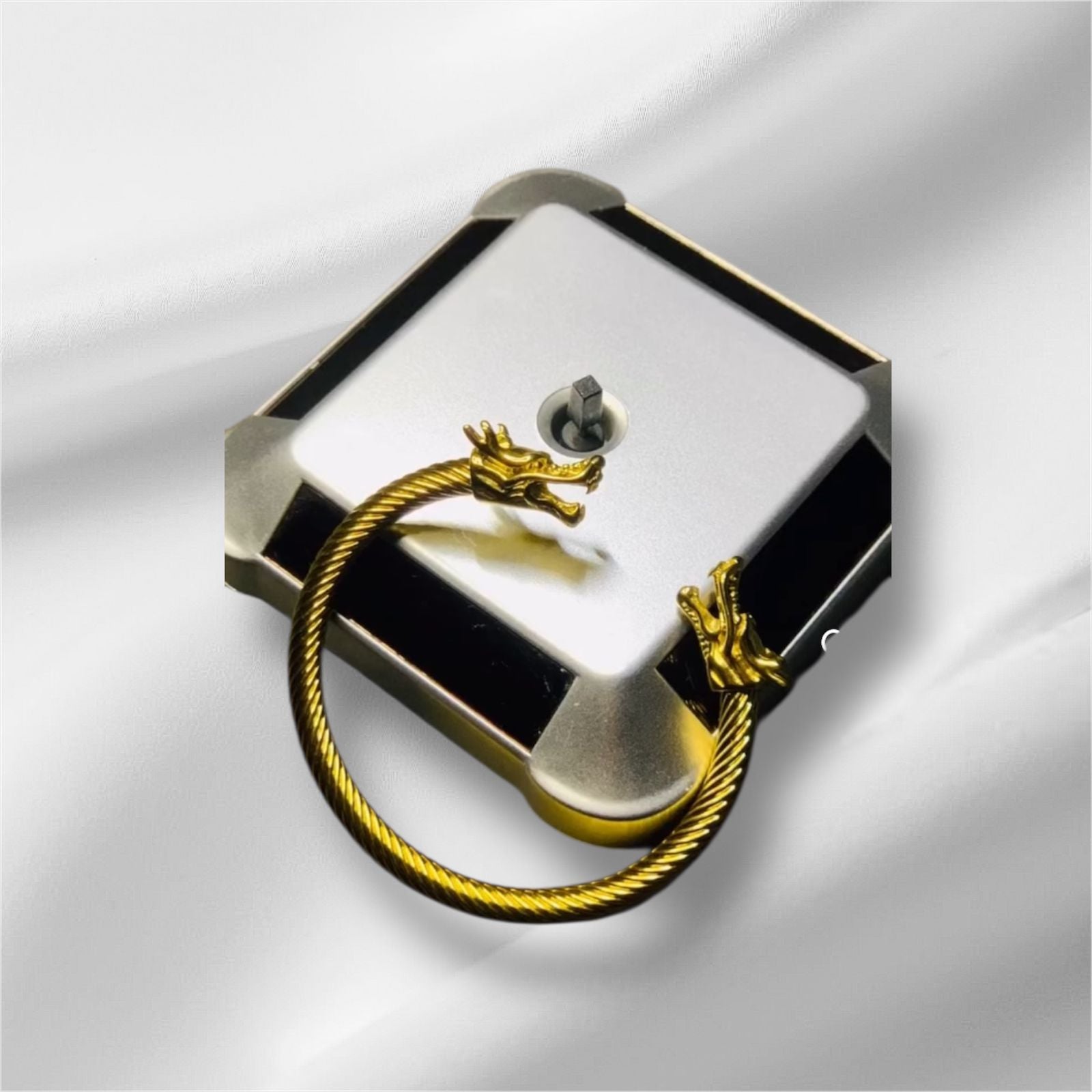 Dragon Armlet